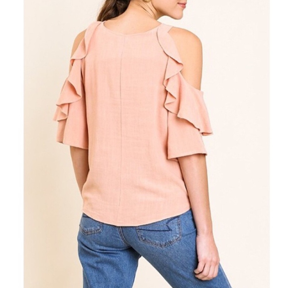 LINEN BLEND RUFFLE OPEN SHOULDER TOP IN BLUSH/PEACH - Picture 2 of 4
